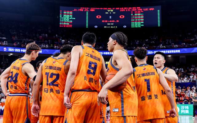 半个世纪的等待!尼克斯时隔53年再度夺得NBA总冠军