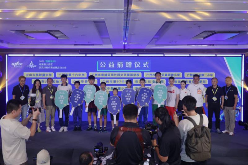 时隔16年!葡西又在1/8决赛碰面!C罗要复仇,当年0比1被淘汰!