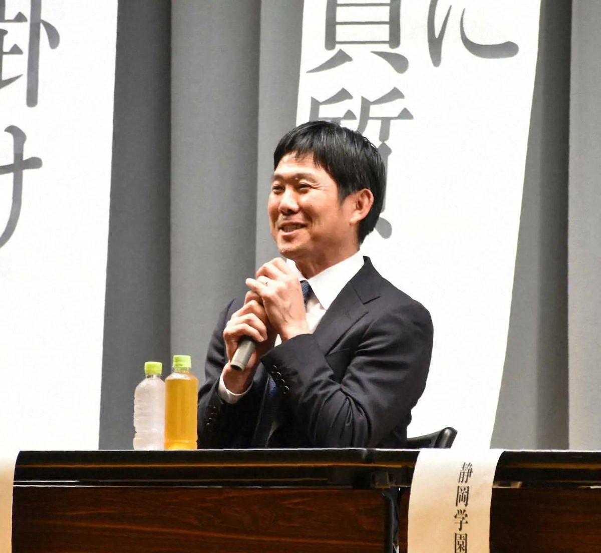 弗赖堡41大胜云达不莱梅,铃木唯人帽子戏法,马塔诺维奇1射1传